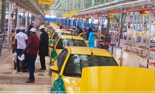 Seniran Auto obtient la licence pour fabriquer des taxis ”Samand”