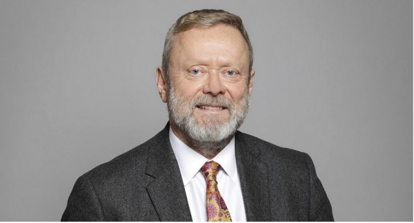 Lord Collins, ministre britannique pour l’Afrique : "Nous soutenons la transparence du Sénégal et un nouveau programme avec le FMI"