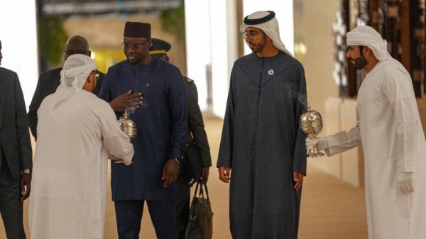 Voyage : Sonko est arrivé aux Emirats Arabes Unis