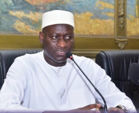  (Vidéo) – Salaires des travailleurs de la marie de Dakar : Les révélations d’Abass Fall « Bimako Guissé… »