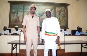  Passation de service à la mairie de Dakar : Abass Fall appelle à travailler pour une ville plus performante
