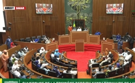 [VIDEO] Assemblée :Ouverture de la session extraordinaire 2025 centrée sur la déclaration de patrimoine et...