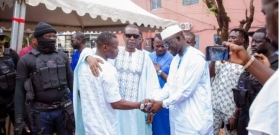[Images] Décès de Toumani Diabaté : Youssou Ndour s