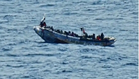  Emigration irrégulière : Une pirogue avec à bord 90 candidats interceptée derrière l’île d’El Hierro